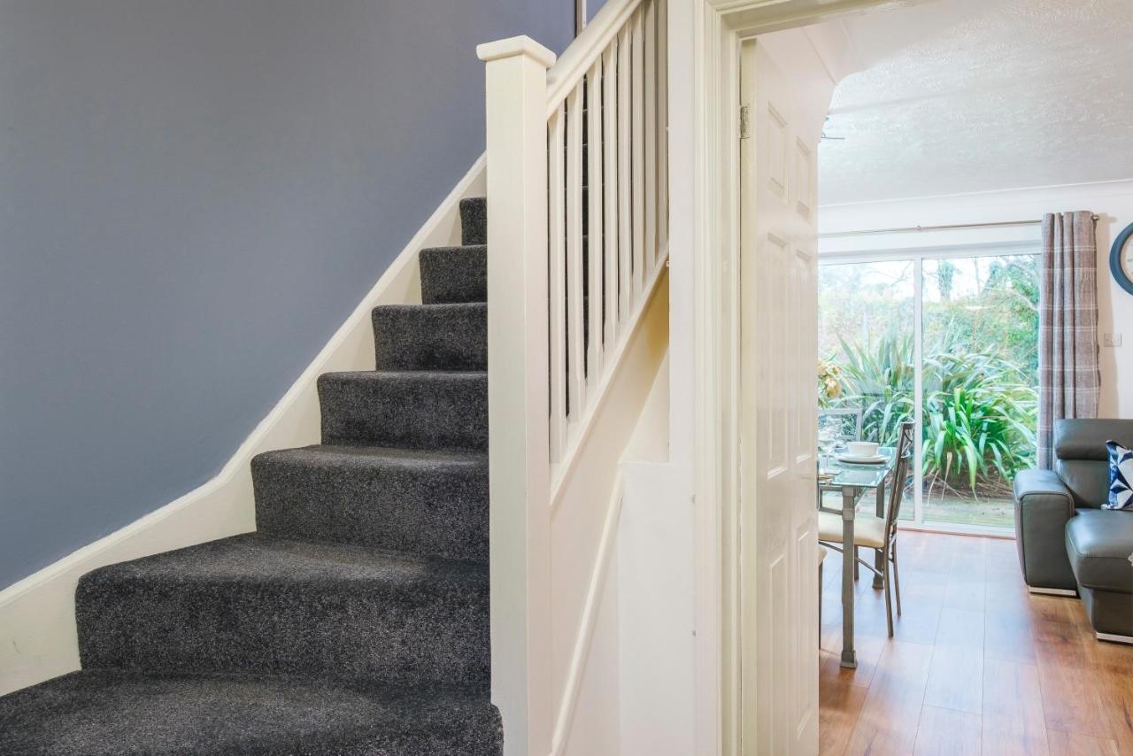 Beautiful 3 Bed House With Amazing Views In Dartford, Kent Leilighet Eksteriør bilde